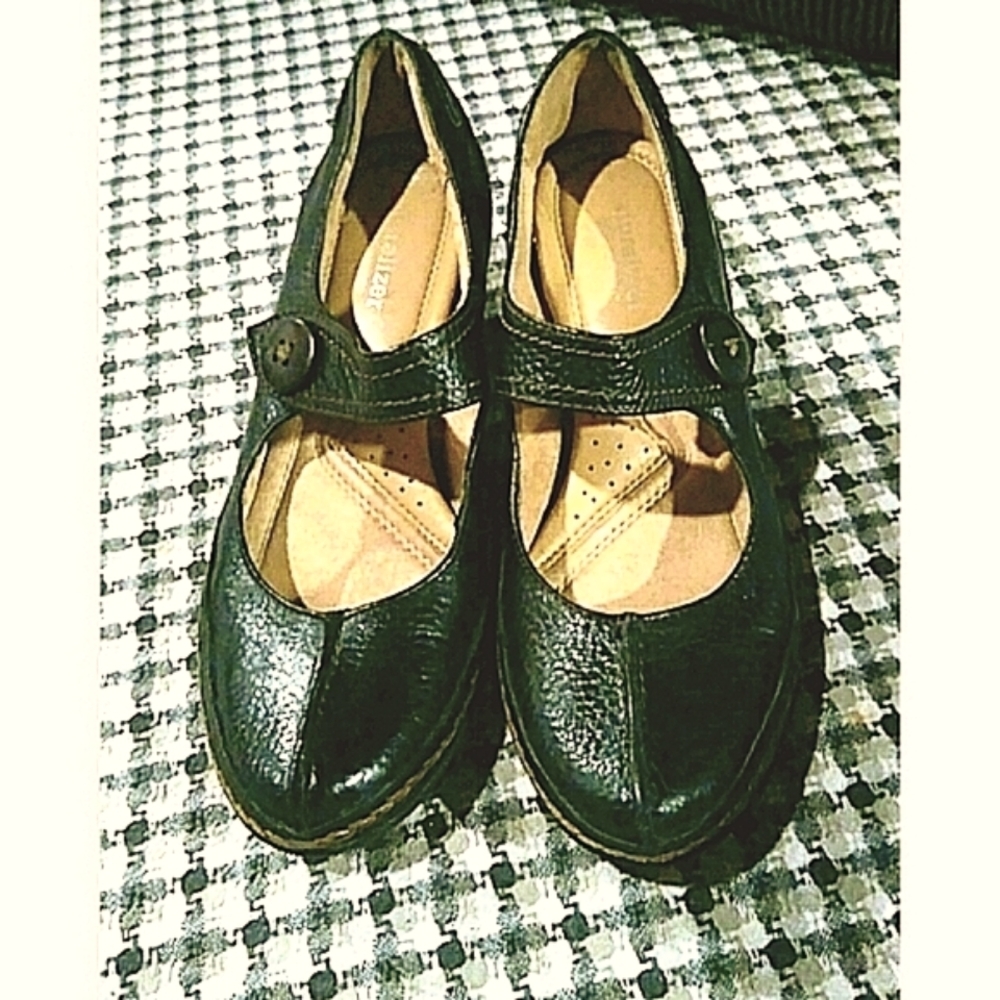 Women Pumps by Nuralizer N5 Comforts Size 6M
